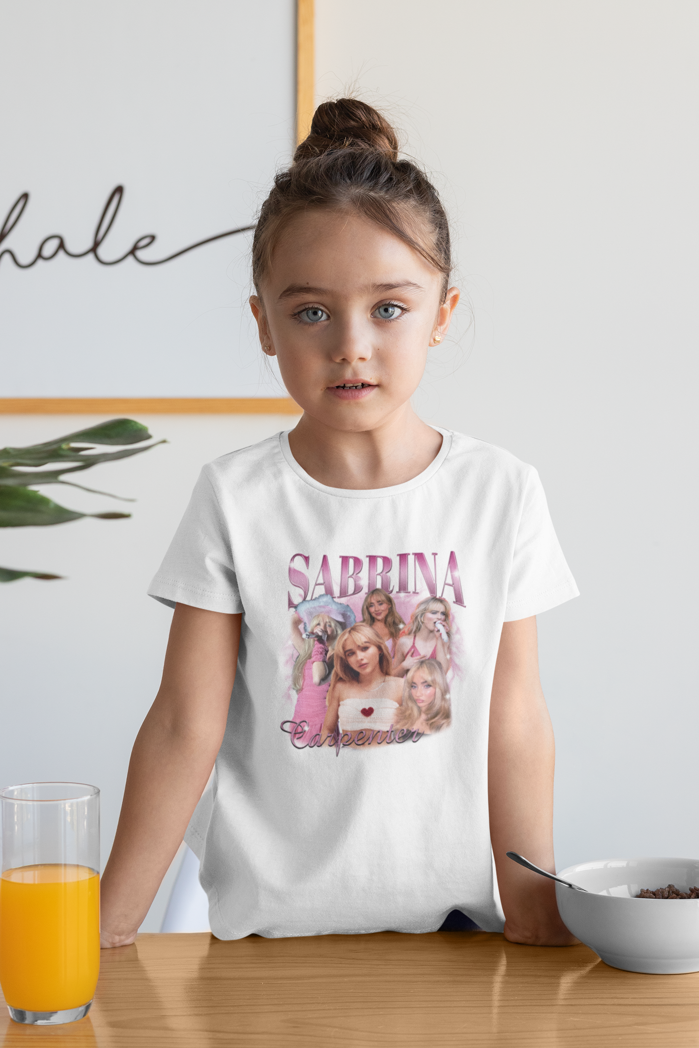 Sabrina Carpenter T-Shirt (Youth)